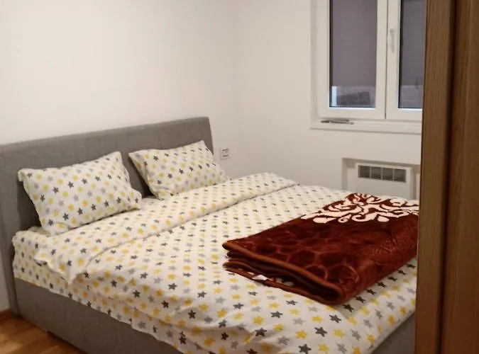 Sjaj Bregova アパート ズラティボール